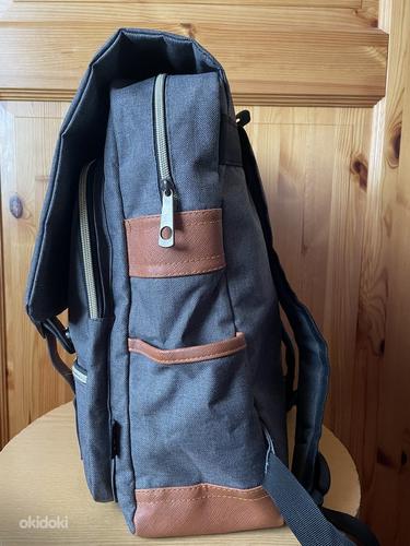 Серый рюкзак (фото #2)