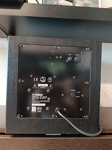 Yamaha YST-SW012 subwoofer (2 foto / 2)