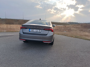 Skoda Octavia Selection FL 2.0 TDI 110kW (5 фото из 15)