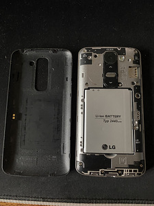 LG D620R (3 фото из 3)