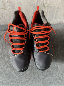 Reebok (1 foto / 6)