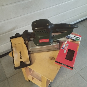 Vibratsioonlihvmasin (1 foto / 2)