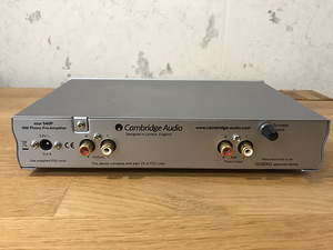 Cambridge Audio Azur 540P Phono preamplifier MM (2 foto / 2)