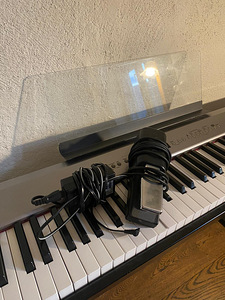 Digitaalne klaver Roland FP-2 (3 foto / 3)