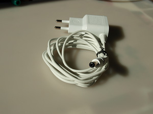 Philipsi epilaatori toiteadapter (2 foto / 3)