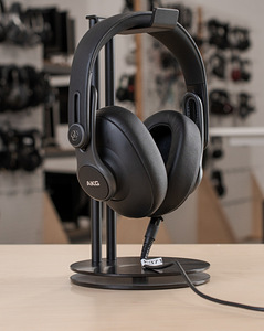 Akg k371 (6 фото из 6)