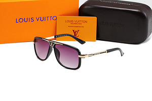 Uued päikeseprillid Gucci, Prada, LV, Chanel (6 foto / 9)