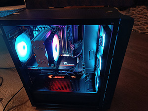 Gaming PC i7/32GB/1080Ti (1 foto / 2)