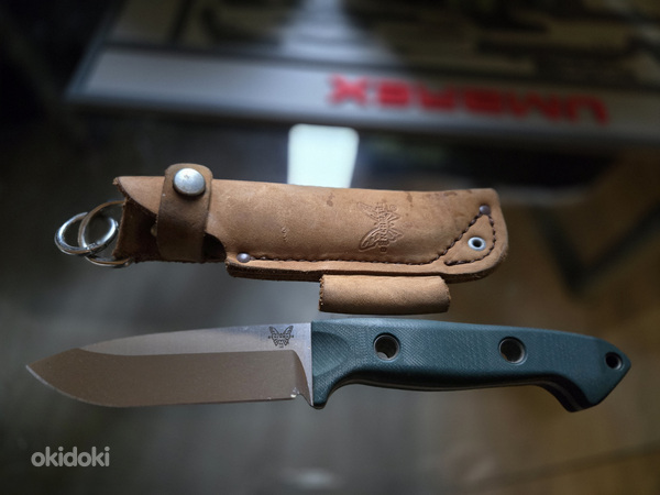 Benchmade bushcrafter нож