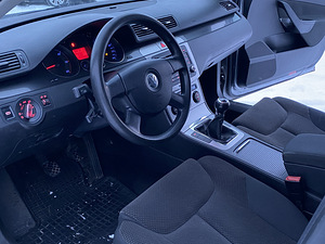 Volkswagen Passat B6 1.9TDI 77kw 2005 (10 foto / 14)