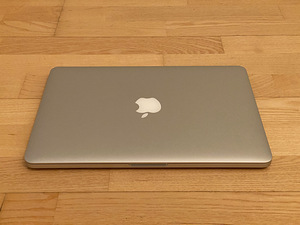 Apple Macbook Pro Retina 128GB/8GB (13-inch, 2015) (2 foto / 3)