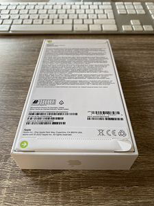 Apple iPhone 14 128Gb Starlight (2 foto / 3)