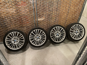 BMW F10/11 5x120 19-tolli Style 455 veljed suverehvidega (1 foto / 8)