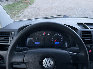 Volkswagen Transporter T5 1.9TDI 62kW (11 foto / 13)