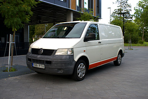Volkswagen Transporter T5 1.9TDI 77kW