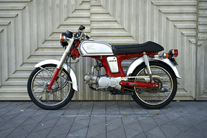 Honda Benly 50S 4-тактный 50cc (2 фото из 10)