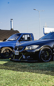 BMW 330d Lci (2 foto / 11)