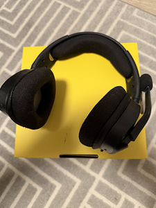 Corsair void rgb elite wireless (3 фото из 5)