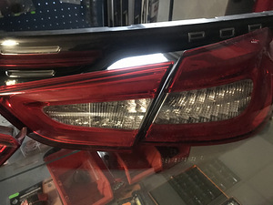 MASERATI QUATTROPORTE TAGUMINE TULED (2 foto / 3)