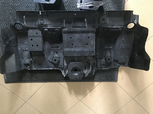 KARTERI KAITSE TOYOTA LAND CRUISER 150 (2 foto / 3)