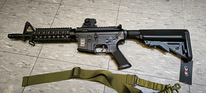 Airsoft SA-B02 One M4 komplekt (2 foto / 10)