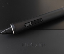 Цифровой планшет для рисования WACOM Intuos Pro