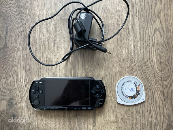 Sony PSP 3004 Playstation portable (фото #1)