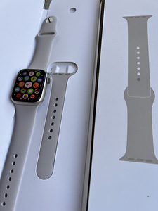 Apple Watch 7 41mm GPS+LTE Starlight (2 foto / 3)