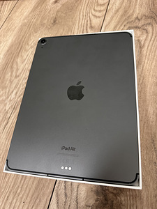 Apple iPad Air 10,9” LTE 64GB 5th gen 2022 (3 foto / 3)