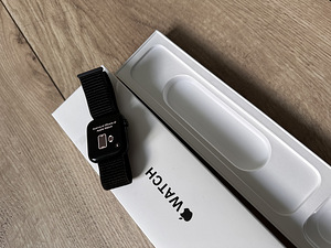 Apple Watch SE 2nd Gen 44mm GPS Midnight (3 foto / 3)