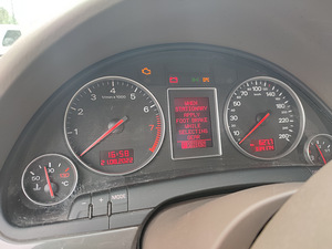 Audi A4 2.0 96kW (4 foto / 7)