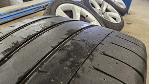 Шины и диски BMW (4 фото из 5)