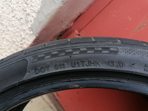 Suverehvid 235/35 r19 2tk (3 foto / 6)