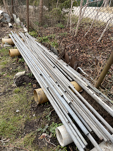 Metalltorud tsingitud (1 foto / 2)