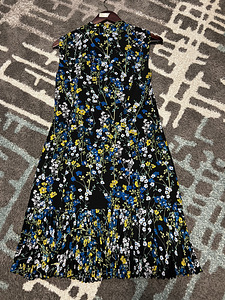 Karen Milen kleit (2 foto / 2)