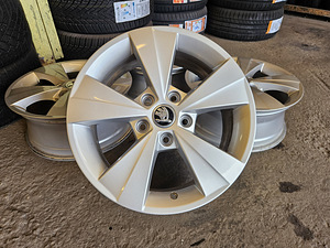Skoda Original Veljed R 16 (2 foto / 5)