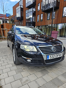 VOLKSWAGEN PASSAT 2.0 125 KW (2 foto / 12)