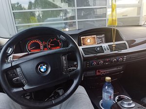 BMW 730 155kw 2008 (4 foto / 10)