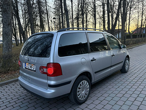 Vw sharan 1.9 66kw (2 foto / 8)