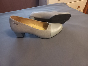 Uued naiste nahast kingad, s 41 (2 foto / 5)
