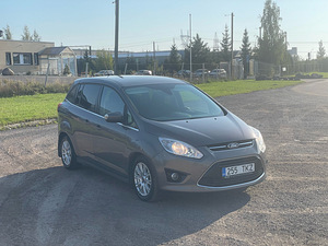 Ford Grand C-Max (2 foto / 14)