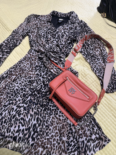 Платье dkny