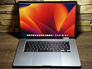 Apple Macbook Pro 16GB/512GB/i7 (16-дюймовый, 2019), Space G