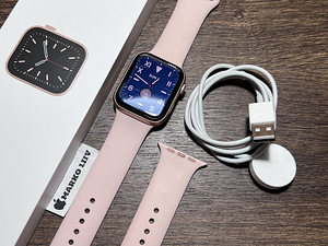 Apple Watch Series 6, 44mm, Gold GPS (1 foto / 3)