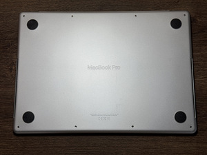 Apple Macbook M1 Pro 512GB/16GB 8C/14C (14-дюймовый, 2021), (3 фото из 3)