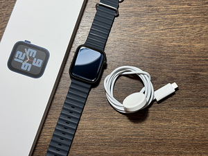 Apple Watch SE 2022, 44mm, Midnight GPS + Cellular (2 foto / 3)