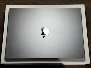 Apple Macbook M1 Pro 512GB/16GB 8C/14C (14-дюймовый, 2021), (2 фото из 3)