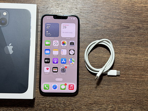 Apple iPhone 13 128gb, Midnight (1 foto / 3)