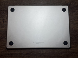 Apple Macbook Air M3 256GB/8GB (13-inch, 2024), Starlight SW (3 foto / 3)