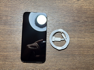 Apple iPhone 13 Pro 256 ГБ, графит (2 фото из 3)
